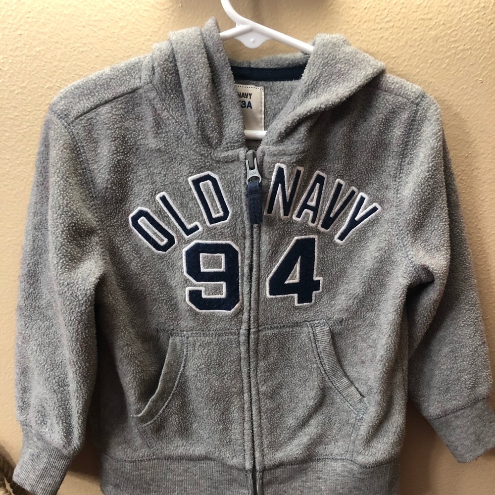 Old navy fleece jacket